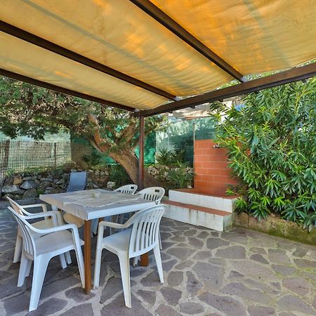 Appartamenti Casa Sant'Andrea - Goelba Exterior photo
